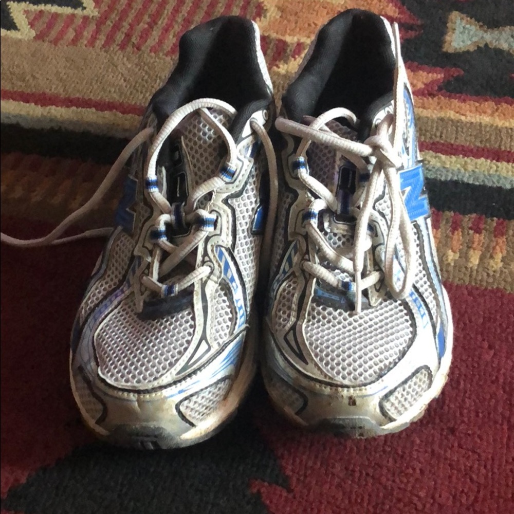 Boys New Balance shoes size 3.5